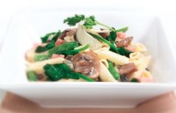 Creamy vegie pasta