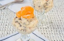 Sweet ricotta with chocolate, hazelnuts and mandarins